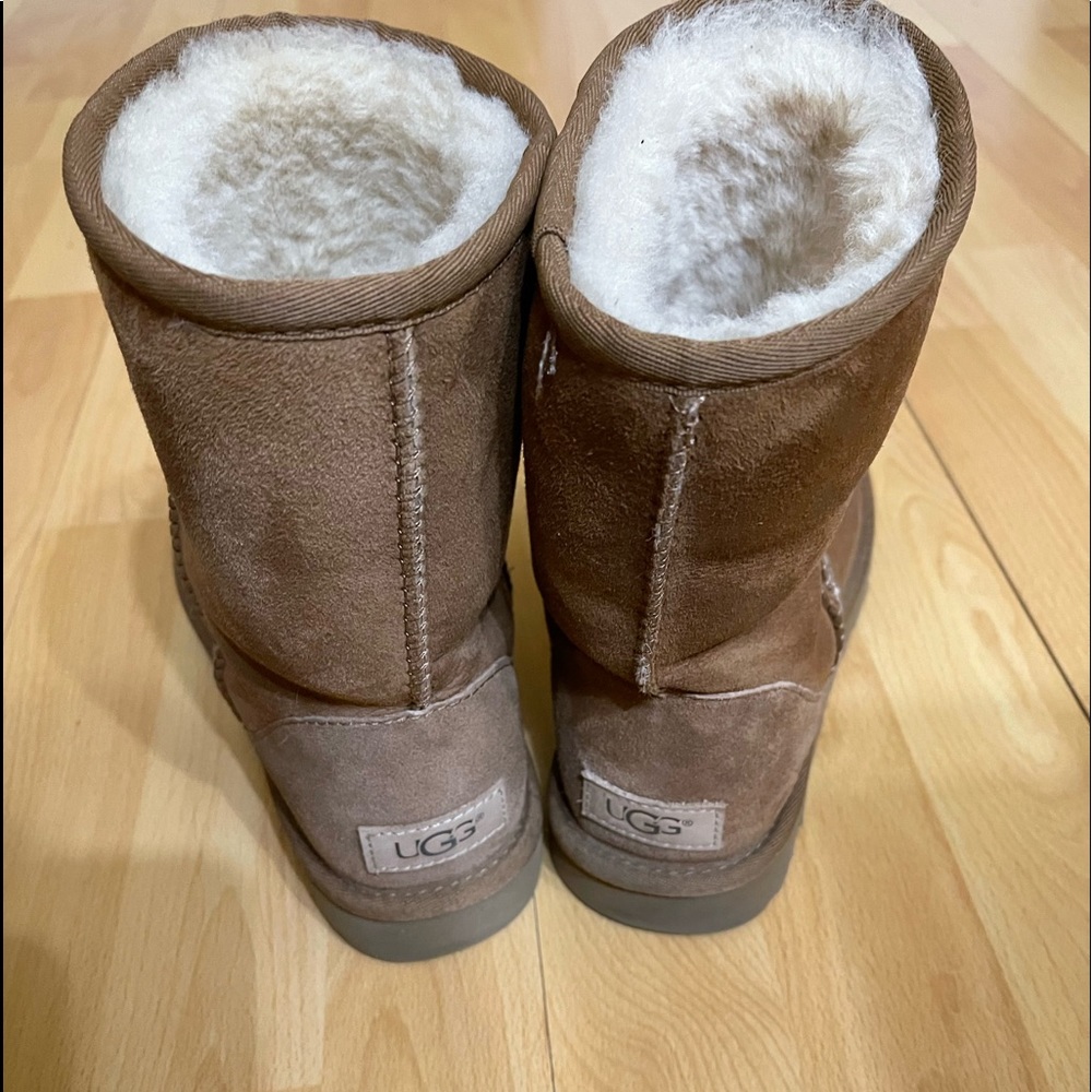 Ugg Boots for sale! 🥰